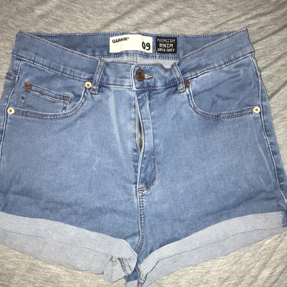 Garage High Waisted shorts  size 9